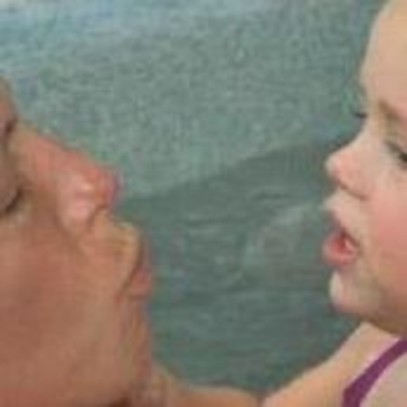 Meet your Posher, Chrissy - Picture 1 of 1